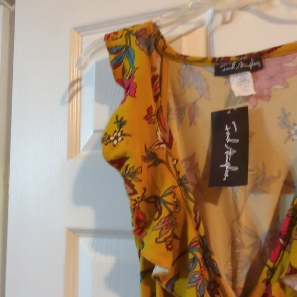 🏝️French Atmosphere Floral Jumpsuit Sleeveless W/Ruffle Ties At Waist Small NWT - Picture 7 of 13